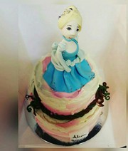 Cinderella Maxi Cake for birthday